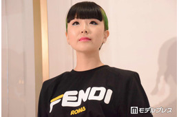 松田美由紀の長女・ゆう姫、プールサイドで美スタイル披露「スタイル抜群」「脚の長さ異次元」の声