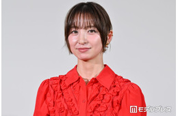 篠田麻里子、再婚発表後初の公の場 共演者・スタッフから“姉御肌”な素顔明かされる「頼ったら全力で守ってくれる」【おちたらおわり】