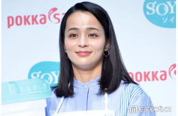 加藤ローサ、ゆで卵使ったお家ごはん＆アスパラ肉巻き公開「顔みたいに見える」「夏向きで食べてみたい」と反響
