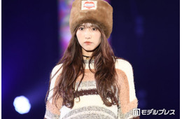 ≠MEメンバー、印象ガラリな新ヘアスタイル公開に反響「この感じ大好き」「すごく似合ってる」