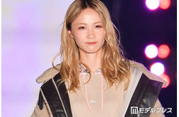 Dream Ami、美脚際立つミニ丈ゴルフウェア姿に反響「スタイル良くて憧れる」「緑色新鮮で可愛い」