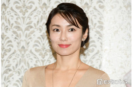 1児の母・内山理名、大きなプールが置かれた庭公開「おしゃれなホテルみたい」「夏を満喫してて素敵」と反響