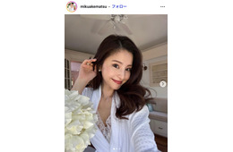 サッカー日本代表・堂安律選手の美人妻、夫＆娘の“相思相愛”ショット披露「ラブラブ尊い」「見てるだけで幸せになる」の声
