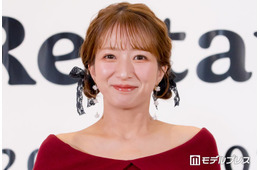辻希美、“夫・杉浦太陽の職場にとつってきた”子ども達との集合ショット公開「可愛すぎる」「ほっこり」の声