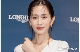 前田敦子、ウエディングドレス姿披露「透明感がすごい」「美しすぎる」