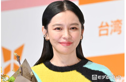 ビビアン・スー、息子の11歳誕生日を報告 親子ショット公開に「イケメンに成長してる」「ユニフォームがお似合い」の声