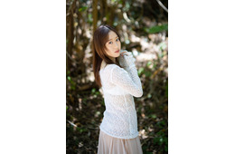 モー娘。小田さくら、アイドル人生最後の写真集発売へ「私にとって大きな財産」水着カット公開