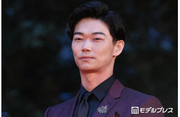 笠松将「推し」女優との2ショット披露「初めて知った」「絵になる」と反響続々