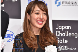 川崎希、子供の食事で“片付けやすくする工夫”披露「アイディア天才」「共感」と反響