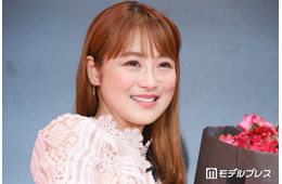 鈴木奈々、すっぴん姿公開「マジでスタイルが良い」美人義姉との2ショットに「透明感すごい」「仲良すぎ」