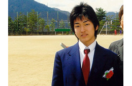  母親を事故で亡くした元レーサーが「大切にする」をカギに美容ブランドMONNALIを立ち上げるまでの一部始終