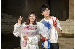 SUPER EIGHT横山裕＆関水渚、揃ってクランクアップ「横山さんが磯貝さんでなかったら、頑張れなかった」【今夜もシリアルキラーと待ち合わせ】