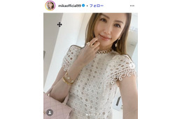 美香「可愛い姪っ子と銀座デート」2ショット公開に反響「雰囲気がそっくり」「美少女オーラがすごい」