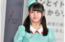 乃木坂46伊藤理々杏、ノースリショット公開「圧倒的な透明感」「大人っぽくて綺麗」と反響