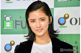藤井萩花、手料理ズラリの食卓公開「弟にせめられ拗ねてる兄」の姿に反響「可愛すぎる」「微笑ましい」