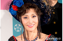 藤原紀香、舞台で宙乗りに挑戦 夫・片岡愛之助からのアドバイス明かす【メイジ・ザ・キャッツアイ】
