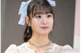＝LOVEメンバー、海辺でのミニスカ姿に反響「爽やかで可愛い」「全身のバランスが整ってる」