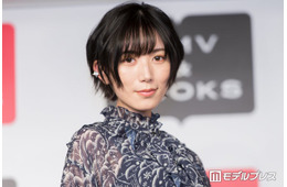 光宗薫、美脚際立つミニ丈姿公開「何頭身あるの」「脚綺麗すぎてお人形みたい」と反響