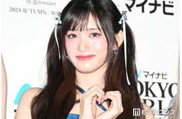IVEイソ、ミニ丈白ワンピ姿で美脚披露「白ワンピ似合いすぎ」「まるで人形みたい」の声