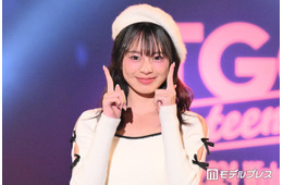 「今日好き」小國舞羽、美脚際立つミニスカコーデに絶賛の声「身体の半分以上脚」「スタイルレベチ」
