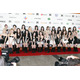 tripleS、24人で登場 モノトーンドレスアップ姿【KCON JAPAN 2025／レッドカーペット】