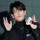 佐藤健『私の夫と結婚して』オフSHOT大量放出にファン悶絶「素敵すぎる泣く」「優しい笑顔たまりません」