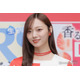 乃木坂46梅澤美波、美肩輝く衣装姿「手が細長くて綺麗」「お姫様すぎる」と反響