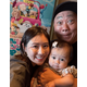 西野未姫、愛娘が映画館デビュー！夫・山本圭壱を交えた3SHOTに「ほんとお2人にそっくり」「可愛い家族」の声