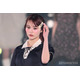美人YouTuber、制服姿で美脚スラリ 韓国で「声かけて頂いた」旅行ショット公開「可愛い」「スタイル良い」