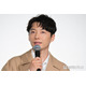 星野源、印象ガラリなヒゲショット公開「ワイルドでかっこいい」「一瞬誰かと」と話題