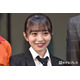 AKB48卒業の向井地美音、ゴージャス衣装から美脚際立つ「着こなせるのすごい」「最高に綺麗」と絶賛の声