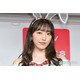 元モー娘。人気メンバー、ミニ丈ワンピで美脚スラリ ミラコスタでのバースデーパーティーショットに反響「脚のラインが美しい」「素敵な思い出ですね」