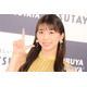 卒業発表のモー娘。メンバー、胸元ざっくりビスチェ姿に熱視線「レベチのスタイル」「デコルテが綺麗すぎる」