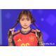 辻ちゃん長女・希空、サッカーユニ×デニムミニスカで美脚スラリ「三つ編みヘアが可愛すぎる」「さすがの着こなし」と反響【サツコレ2026S/S】