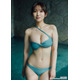 沢口愛華、濡れ肌輝く美バスト披露「ヤンマガ」表紙登場