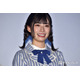 元日向坂46東村芽依、美脚際立つワンショル×ミニスカコーデに絶賛の声「透明感レベチ」「ちらっと見える肩のラインが綺麗すぎる」