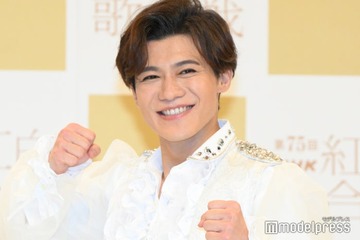 【紅白2024】新浜レオン“膝スラ”連発で会見盛り上げる 木梨憲武＆所ジョージとの共演の可能性は？ 画像