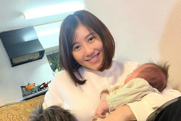 第1子出産の西野未姫、娘＆愛犬とパシャリ！育児に奮闘する日々も明かす「自分の時間がなくなるって本当なんだと実感」 画像