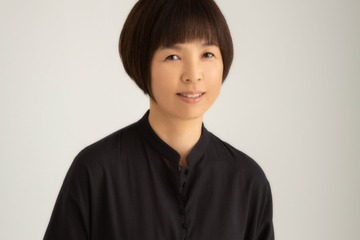 「ぱりんと割れて言葉が出てくる」フォーチューンクッキーが書籍になるとどうなる？原田マハが『FORTUNE BOOK』に託した願いとは 画像