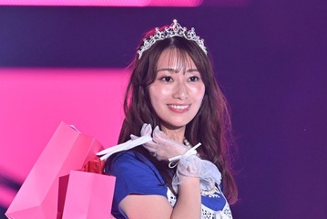 桜井玲香、小物使い光る爽やかコーデでランウェイ【TGC2025S/S】 画像