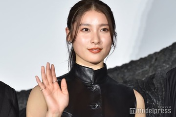 土屋太鳳、中島健人と肩寄せ合う2ショット披露 5年ぶりの共演に「ゴチ思い出す」「激熱」と反響 画像