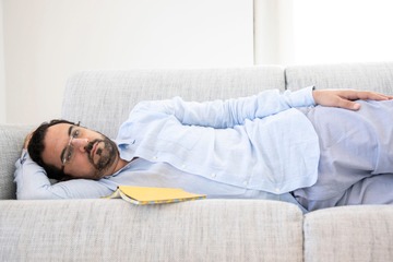 「もう寝室に来ないで！」高額の散財が止められない夫に、妻が下した最後通告とは 画像