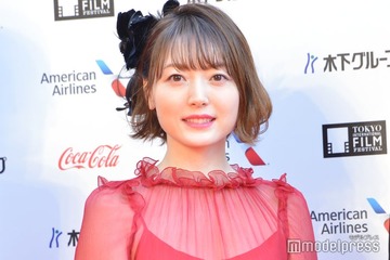 花澤香菜「鬼滅の刃」甘露寺蜜璃ヘア披露 ピンク×黄緑の三つ編み姿に「似合いすぎ」の声 画像