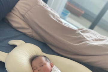 山本圭壱、妻・西野未姫の不在で愛娘と2人きりに「ワンオペやまちゃん 楽しんでおります」 画像