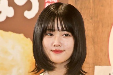 原菜乃華『あんぱん』“メイコ”のほっこりオフSHOTに反響「めっちゃ可愛い」「末っ子感満載」 画像