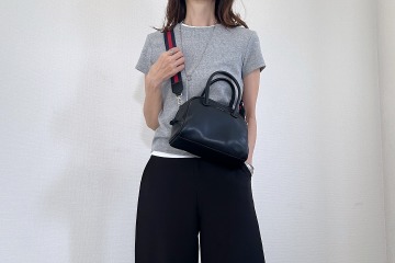 脚のラインを拾わない「カーブパンツ」でスタイルアップ。品よくルーズな大人の着こなし方【40代の毎日コーデ】 画像