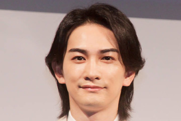 「色気が半端ない」町田啓太、カリスマギタリストSHOTにファンうっとり「素敵すぎる！！」 画像