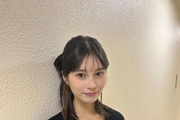 「オオカミちゃん」大久保桜子、美脚際立つ空港コーデ「ガーリーで可愛い」「おしゃれ」の声 画像