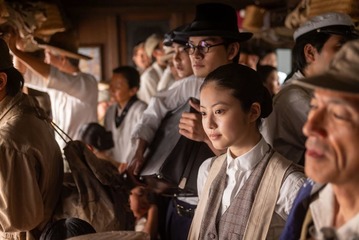 朝ドラ「あんぱん」“顔出し＆セリフなし”登場シーン約10秒の人物に反響「ついにきた」「OPの名前見ただけで感動」 画像