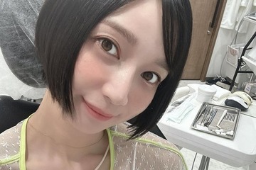 芹那、シースルースカートで美脚透け「爽やかで素敵」「眩しい」の声 画像